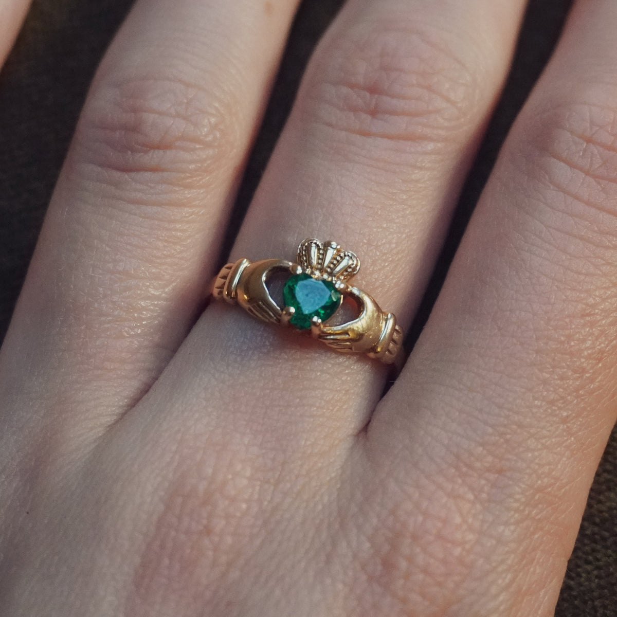 Emerald Claddagh Ring