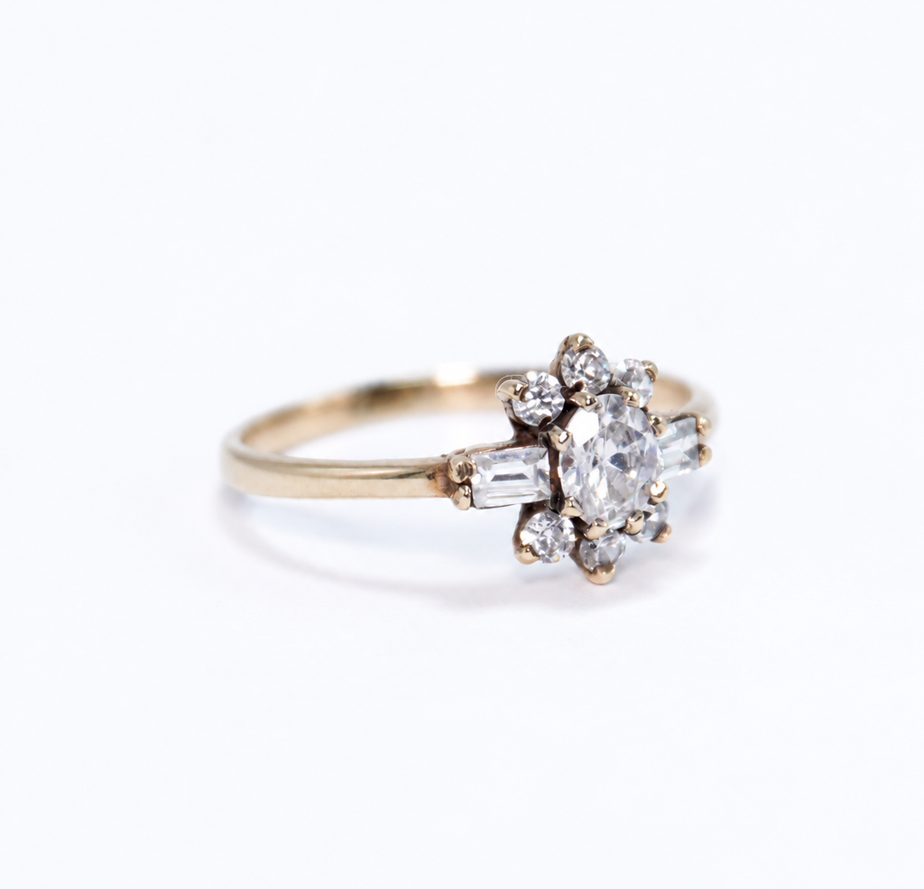 Oval CZ Cluster